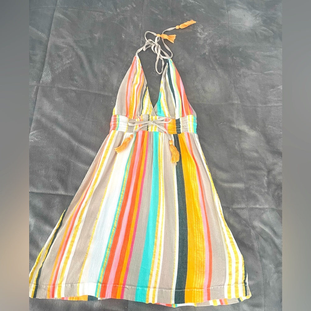 Cute xs dress .